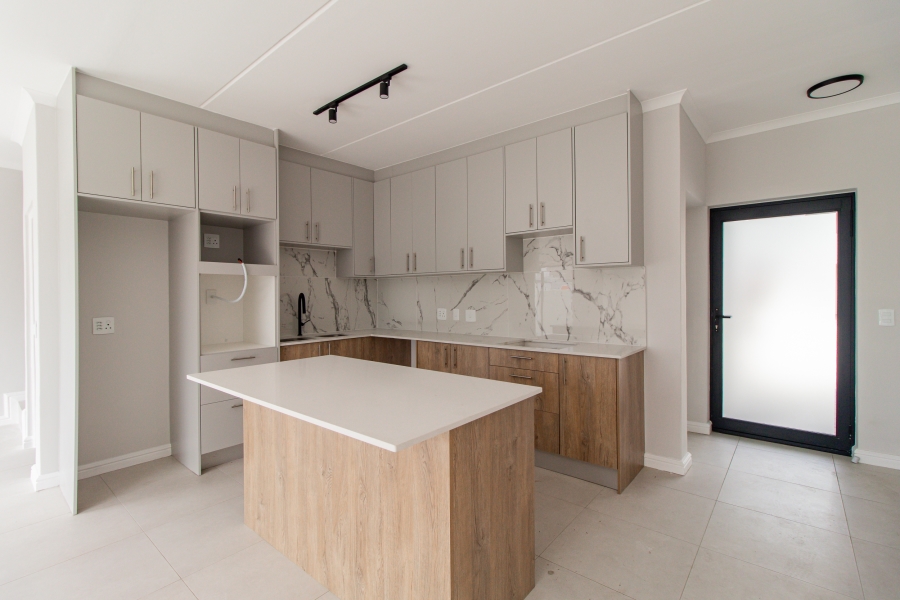 3 Bedroom Property for Sale in Sandown Western Cape